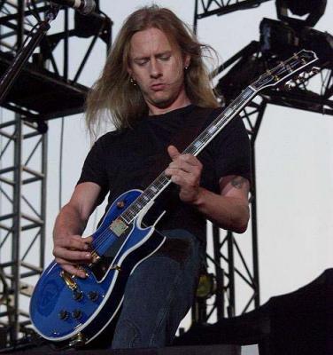 Jerry Cantrell .:. Performer .:. Picture Album .:. Duduki.net